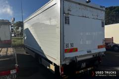 Renault Trucks D
                                          210