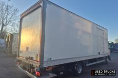 Renault Trucks D
                                          240