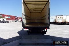 Renault Trucks D Wide
                                          320