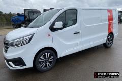Renault Trucks Trafic
                                          