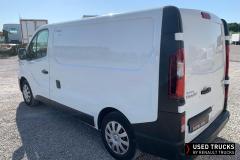 Renault Trucks Trafic
                                          120