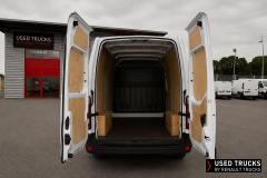 Renault Trucks Master
                                          135