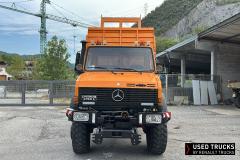 Mercedes-Benz Unimog
                                          240