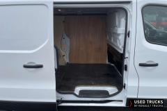 Renault Trafic
                                          130