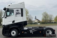 Renault Trucks T High
                                          520