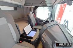 Renault Trucks T High
                                          520