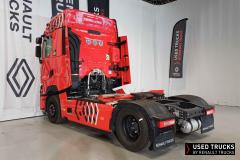 Renault Trucks T High
                                          520